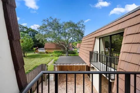 1907 19th Lane Palm Beach Gardens FL 33418