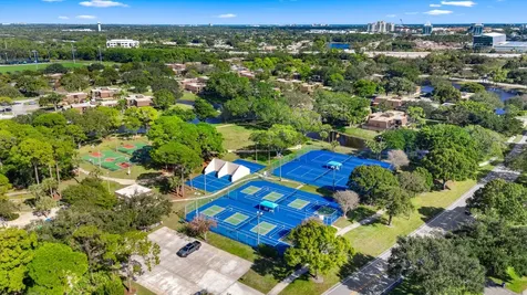 1907 19th Lane Palm Beach Gardens FL 33418