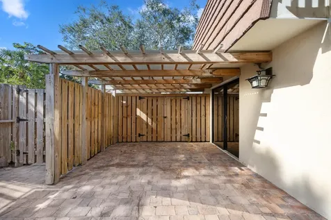 1907 19th Lane Palm Beach Gardens FL 33418