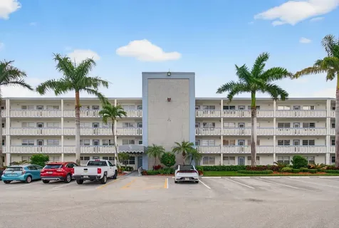 3007 Yarmouth A Boca Raton FL 33434