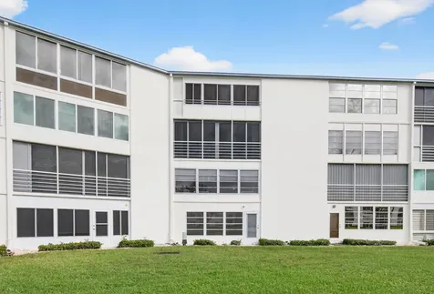 3007 Yarmouth A Boca Raton FL 33434