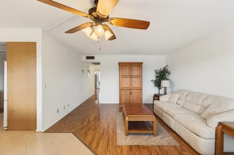 3007 Yarmouth A Boca Raton FL 33434