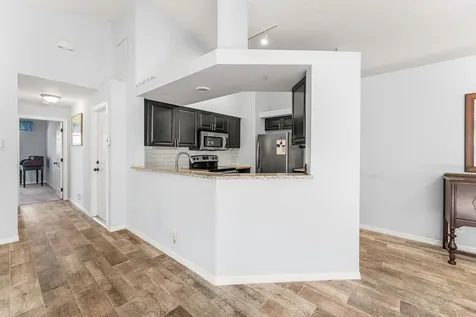 2100 Bonisle Circle Riviera Beach FL 33418