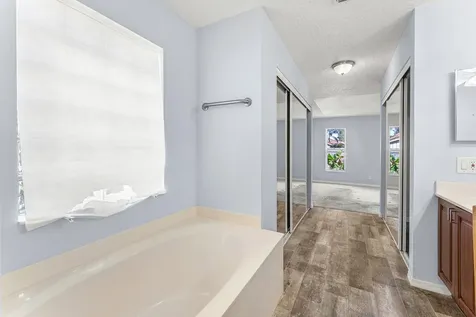 2100 Bonisle Circle Riviera Beach FL 33418