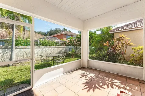 2100 Bonisle Circle Riviera Beach FL 33418