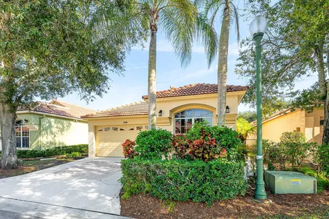 2100 Bonisle Circle Riviera Beach FL 33418