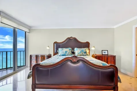 5420 N Ocean Drive Singer Island FL 33404