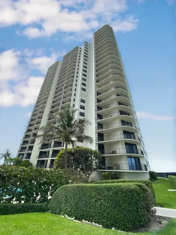 5420 N Ocean Drive Singer Island FL 33404