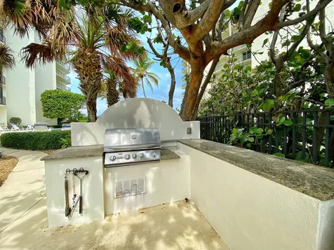 5420 N Ocean Drive Singer Island FL 33404