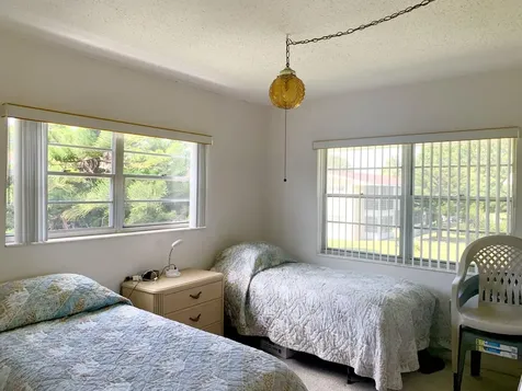 85 Salisbury D West Palm Beach FL 33417