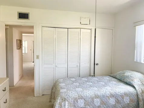 85 Salisbury D West Palm Beach FL 33417