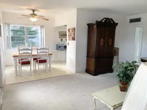 85 Salisbury D West Palm Beach FL 33417
