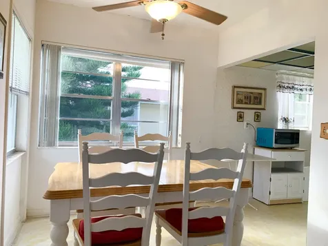 85 Salisbury D West Palm Beach FL 33417