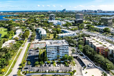 1500 Presidential Way West Palm Beach FL 33401