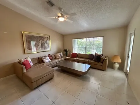 6092 Petunia Road Delray Beach FL 33484