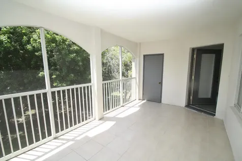 815 W Boynton Beach Boulevard Boynton Beach FL 33426