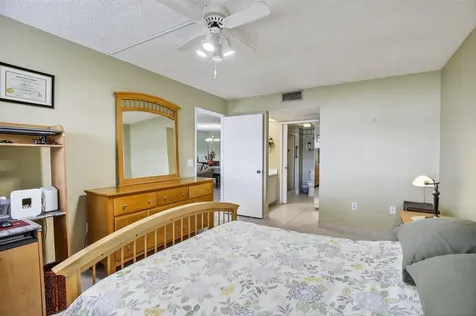 1500 SW 131st Way Pembroke Pines FL 33027