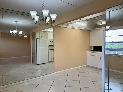 4053 Hythe C Boca Raton FL 33434