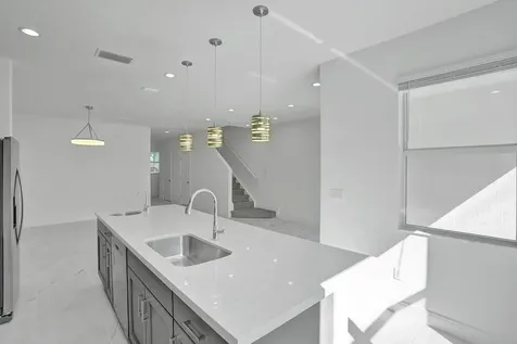 612 Parsons Way Deerfield Beach FL 33442