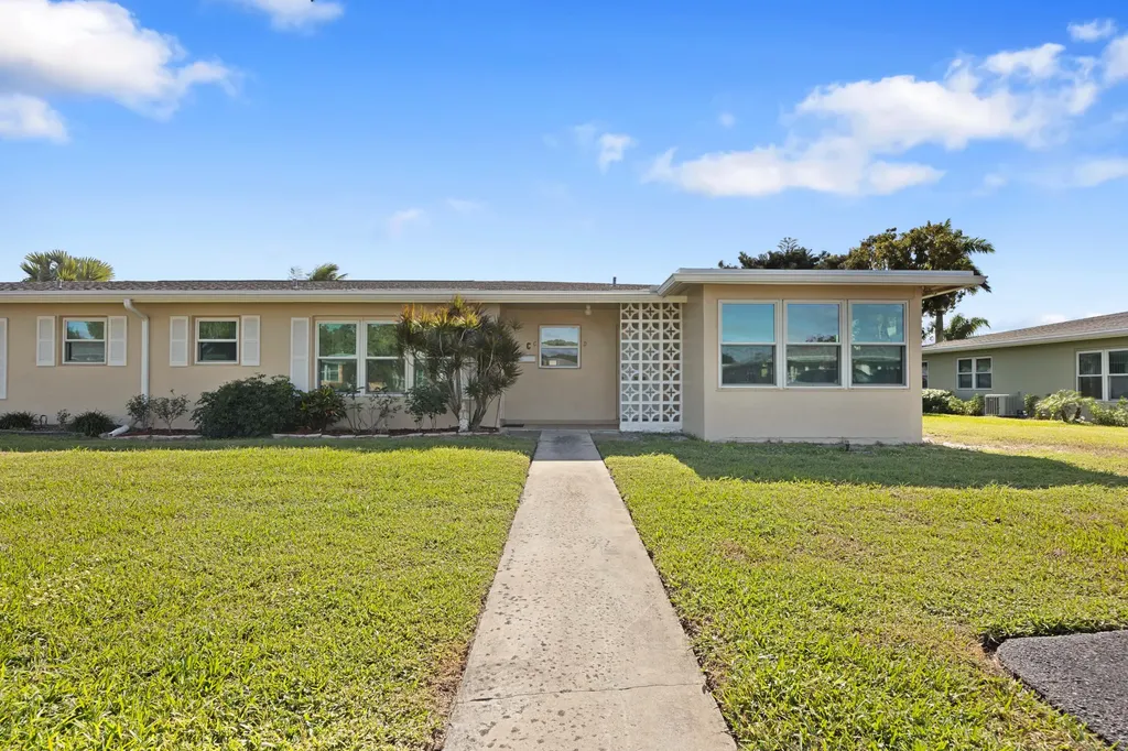 280 High Point Boulevard Boynton Beach FL 33435