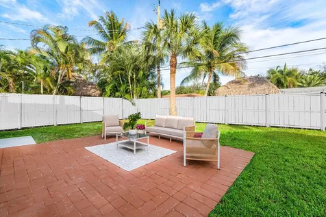 2634 Sw 5th Street Boynton Beach FL 33435