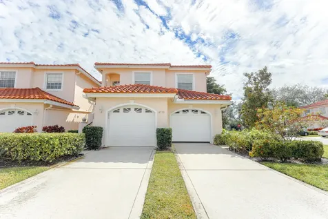8550 Via Romana Boca Raton FL 33496