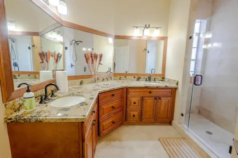8550 Via Romana Boca Raton FL 33496