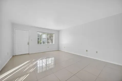 10350 Sw 220th Street Cutler Bay FL 33190