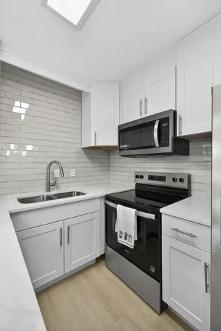 193 Easthampton I West Palm Beach FL 33417