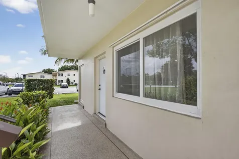 193 Easthampton I West Palm Beach FL 33417