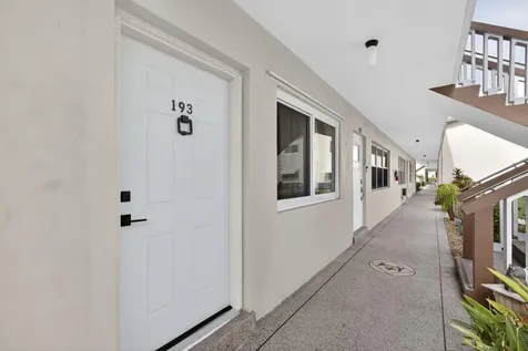 193 Easthampton I West Palm Beach FL 33417