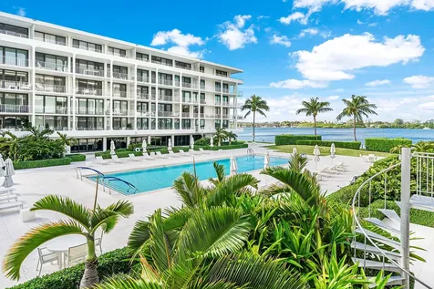 2784 S Ocean Boulevard Palm Beach FL 33480