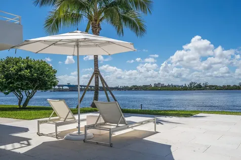 2784 S Ocean Boulevard Palm Beach FL 33480