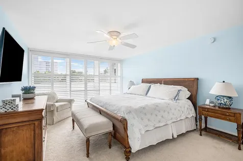 2784 S Ocean Boulevard Palm Beach FL 33480