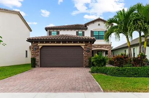 8716 Grand Prix Lane Boynton Beach FL 33472