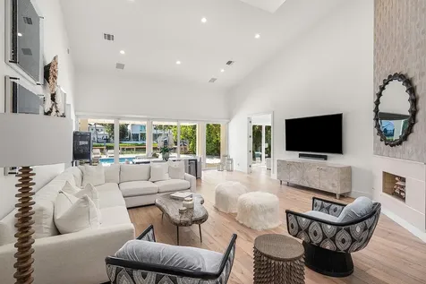 215 Island Drive Jupiter FL 33477