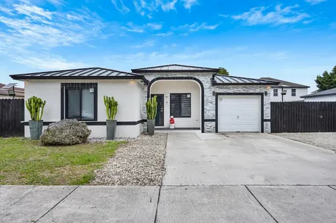 29303 Sw 144th Avenue Homestead FL 33033