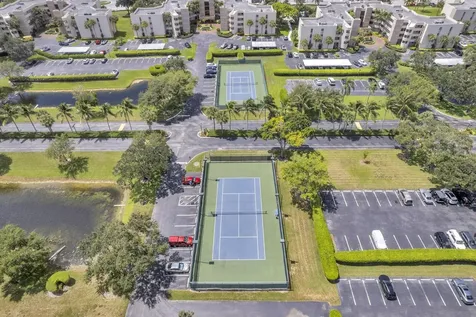 5650 Camino Del Sol Boca Raton FL 33433