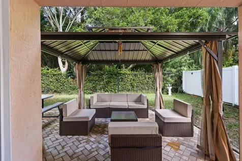 6024 Adriatic Way West Palm Beach FL 33413
