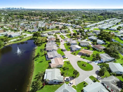5193 Robino Circle West Palm Beach FL 33417