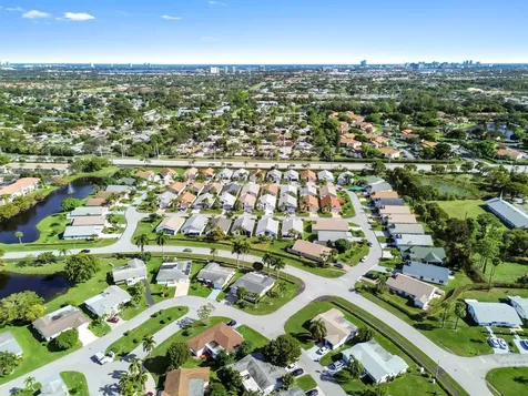 5193 Robino Circle West Palm Beach FL 33417