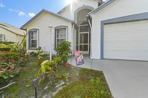 5193 Robino Circle West Palm Beach FL 33417