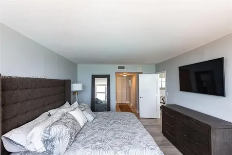 3180 S S Ocean Drive Hallandale Beach Drive Hallandale Beach FL 33009
