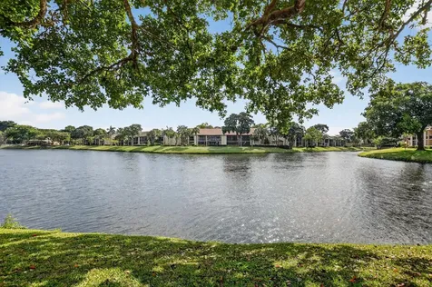 2297 Sw 15th Street Deerfield Beach FL 33442