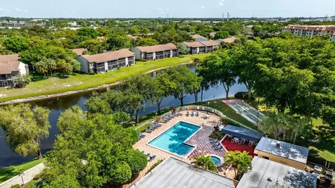 2297 Sw 15th Street Deerfield Beach FL 33442
