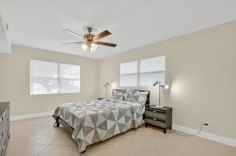 1090 Guildford Boca Raton FL 33434