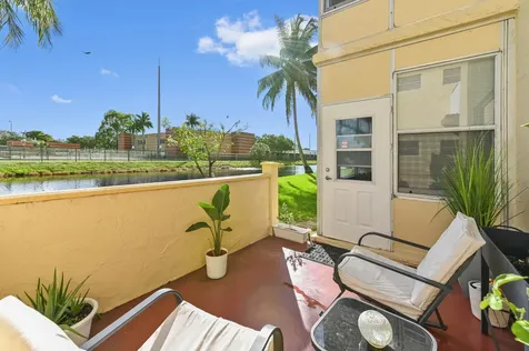 3990 Nw 42nd Avenue Lauderdale Lakes FL 33319