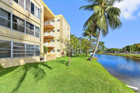 3990 Nw 42nd Avenue Lauderdale Lakes FL 33319