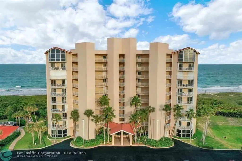 3870 N Highway A1a Hutchinson Island FL 34949