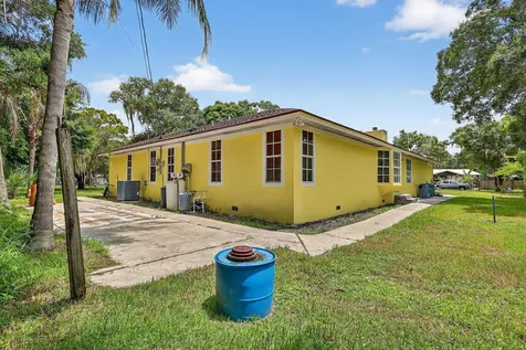600 Gopher Hill Road Fort Pierce FL 34982